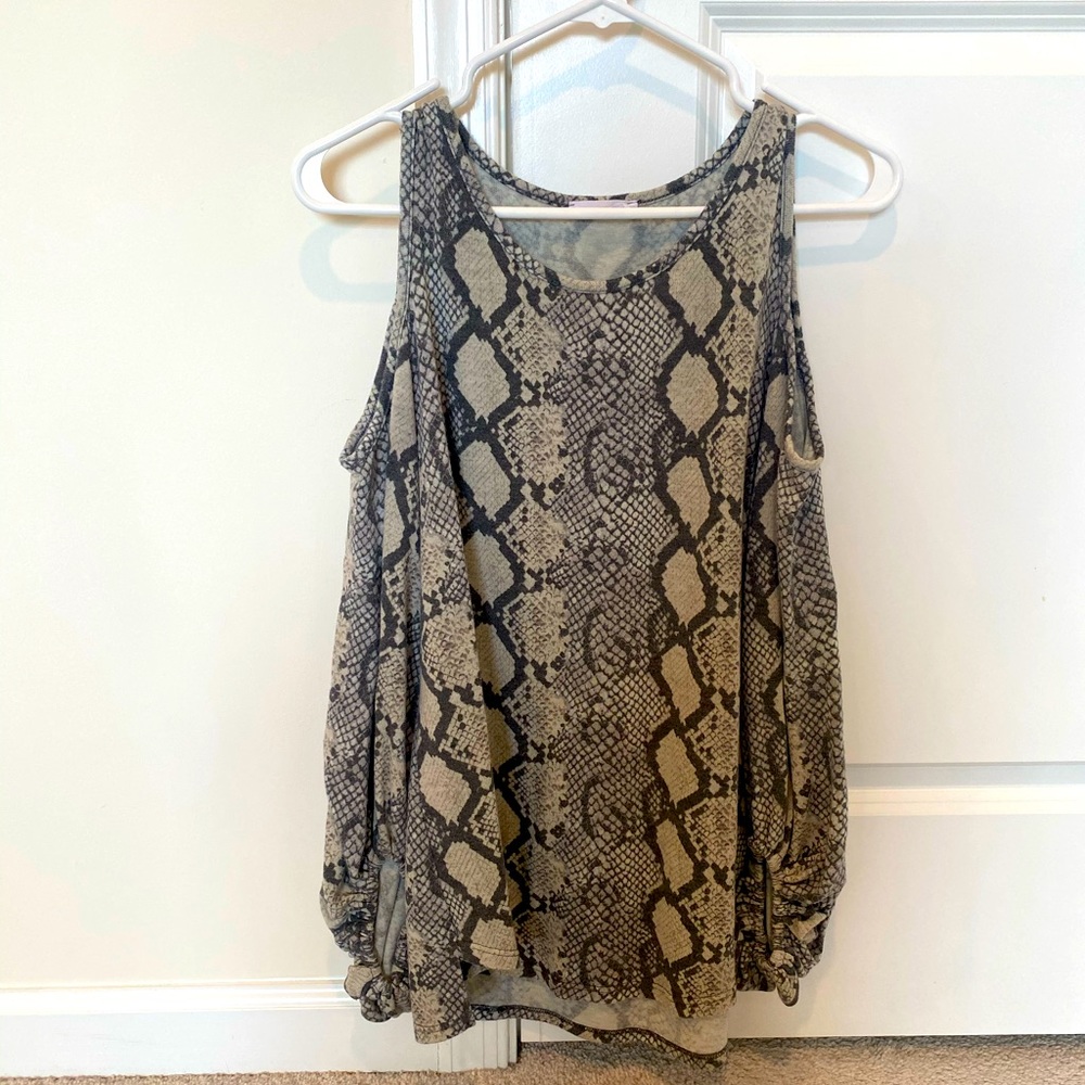 Snake skin open shoulder shirt